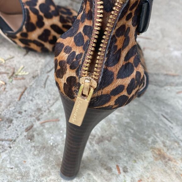 Animal print heels - Picture 5 of 7